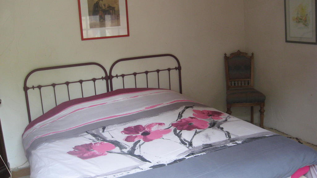 Chambre d'Hôtes Oeuil de Bouc Madiran Chambre photo