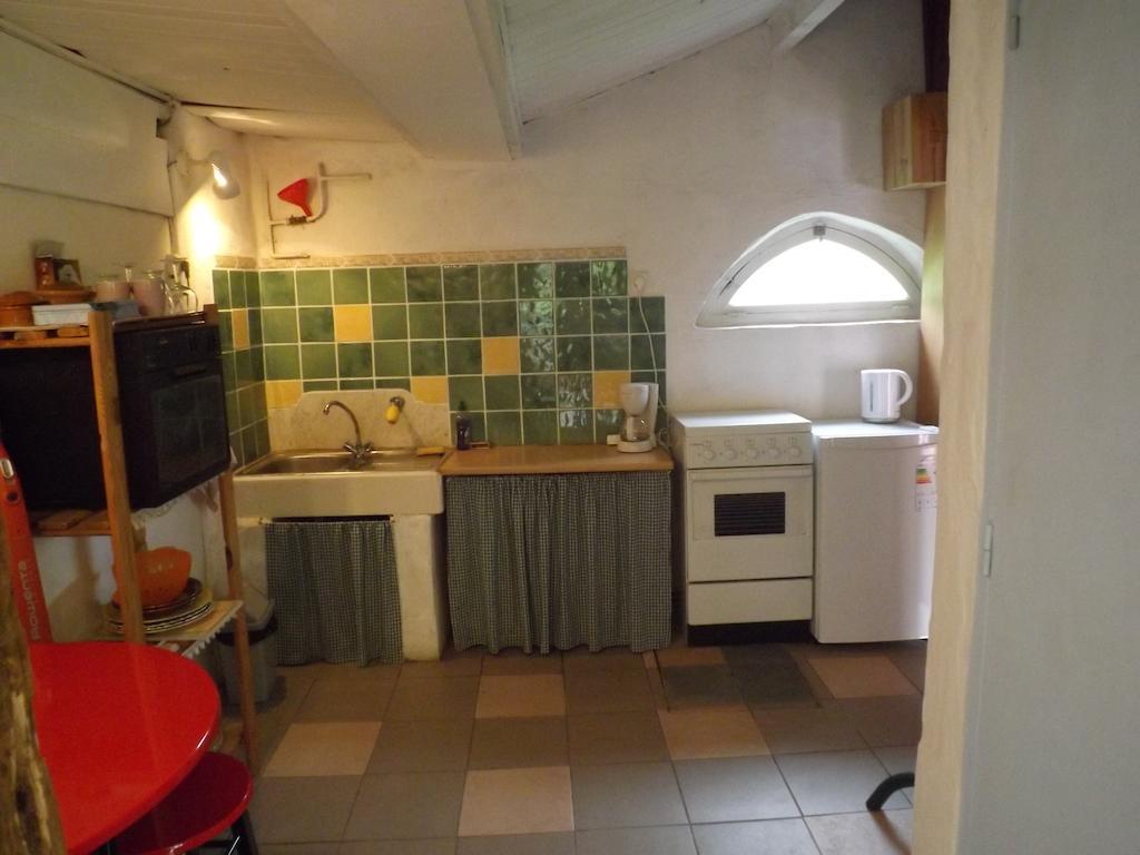 Chambre d'Hôtes Oeuil de Bouc Madiran Extérieur photo